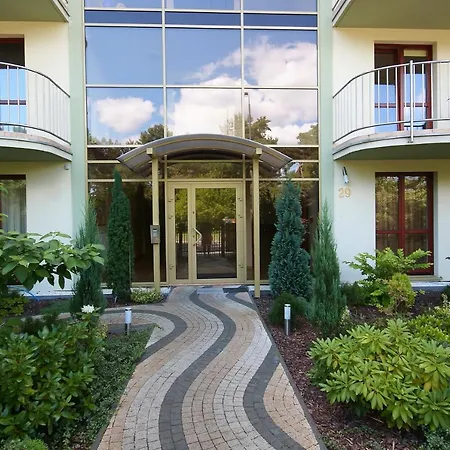 - Wiosenny Zeromskiego * Świnoujście